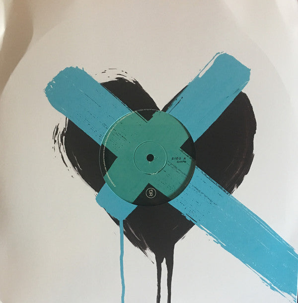 Chvrches : Love Is Dead (LP, Album, Cle)