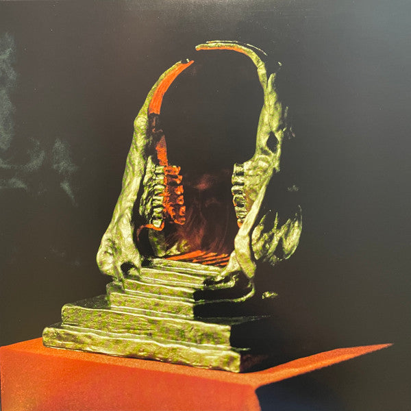King Gizzard And The Lizard Wizard : Infest The Rats' Nest (LP, Album, Bla)