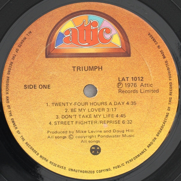 Triumph (2) : Triumph (LP, Album, RE)