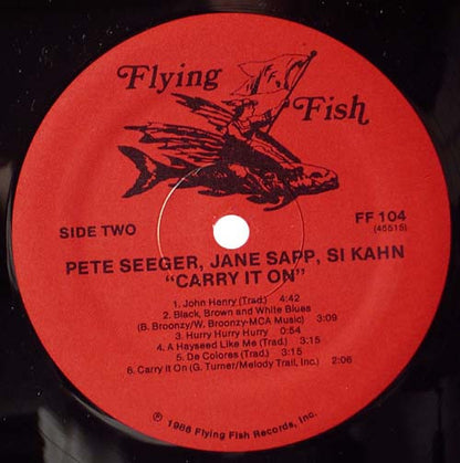 Pete Seeger, Jane Sapp, Si Kahn : Carry It On (Songs Of America's Working People) (2xLP, Album)