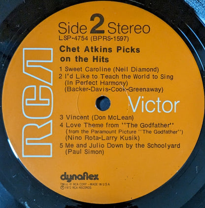 Chet Atkins : Picks On The Hits (LP, Album)